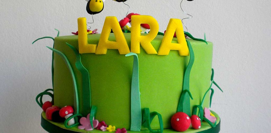 Lara y las abejas